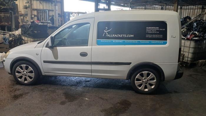 Opel Combo 1.3 CDTI 16V Épave (2011, Granit)