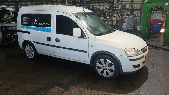 Opel Combo 1.3 CDTI 16V Épave (2011, Granit)