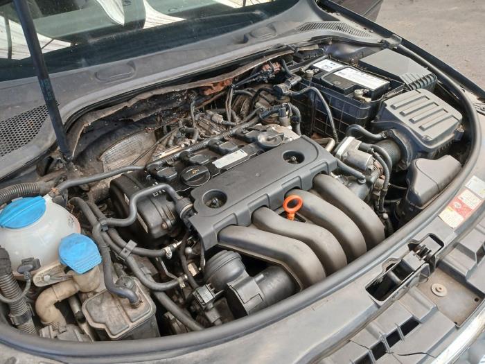 Audi A3 2.0 16V FSI Skrotfordon (2004, GRIJS)