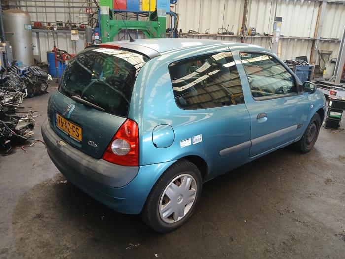 Renault Clio II 1.2 16V Schrottauto (2004, Blau)