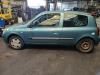 Renault Clio II 1.2 16V Schrottauto (2004, Blau)
