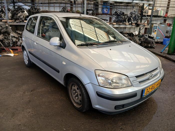 Hyundai Getz 1.3i 12V Vehículo de desguace (2005, Gris)