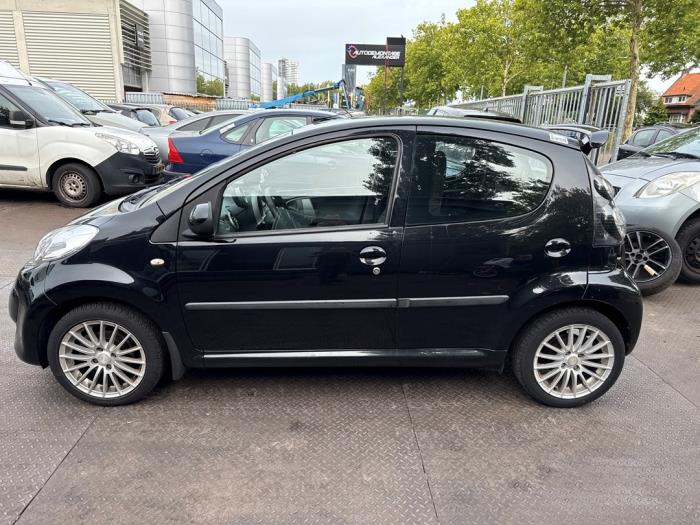 Citroen C1 1.0 12V Salvage vehicle (2010, Black)