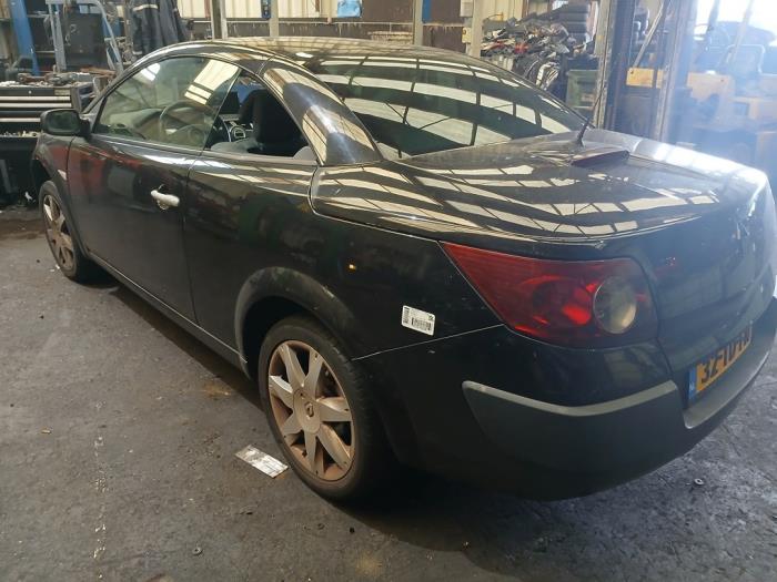 Renault Megane II CC 1.6 16V Épave (2006, Noir)