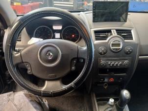 Renault Megane II CC 1.6 16V Épave (2006, Noir)