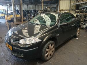 Renault Megane II CC 1.6 16V Épave (2006, Noir)