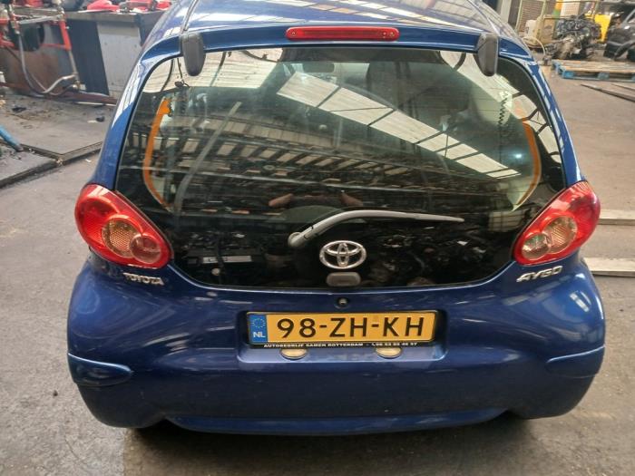 Toyota Aygo 1.0 12V VVT-i Schrottauto (2008, Blau)