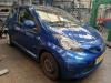 Toyota Aygo 1.0 12V VVT-i Schrottauto (2008, Blau)