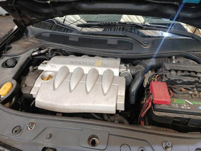 Renault Megane II 1.6 16V Épave (2005, Noir)