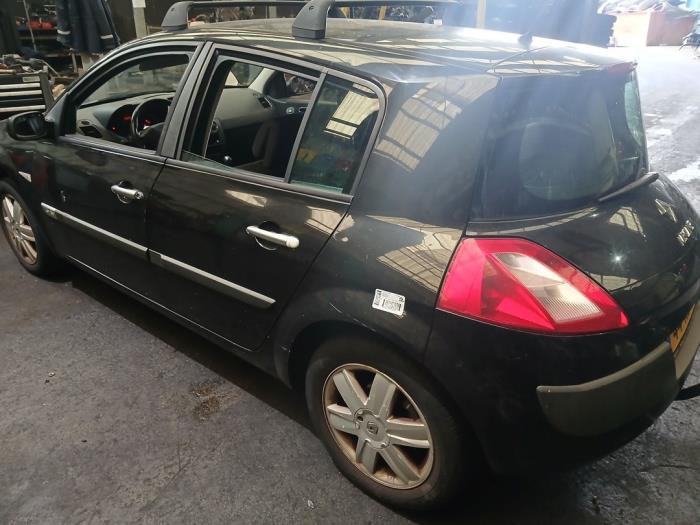 Renault Megane II 1.6 16V Épave (2005, Noir)