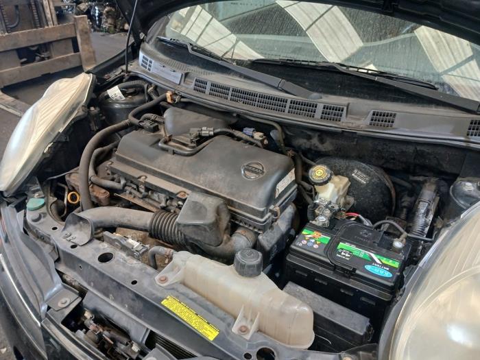 Nissan Micra 1.2 16V Skrotfordon (2003, ZWART)