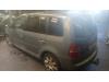 Volkswagen Touran 1.6 FSI 16V Skadat fordon (2004, GRIJS)