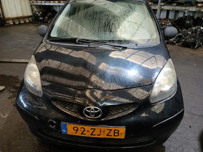 Toyota Aygo 1.0 12V VVT-i Vehículo de desguace (2008, Negro)