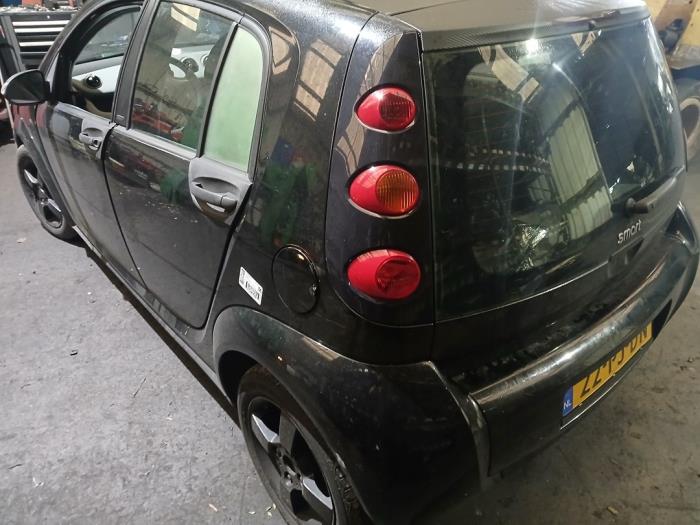 Smart Forfour 1.1 12V Schrottauto (2004, Schwarz)