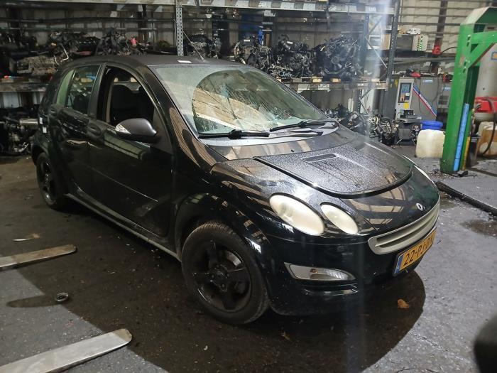 Smart Forfour 1.1 12V Schrottauto (2004, Schwarz)