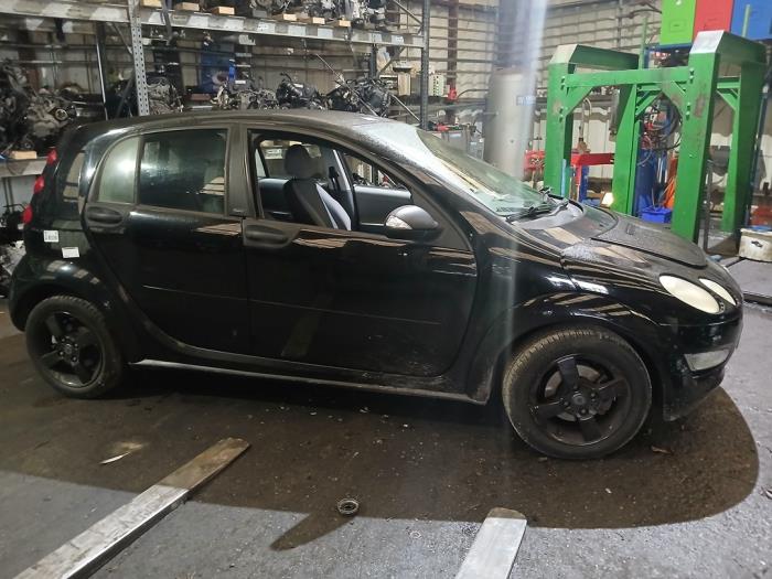 Smart Forfour 1.1 12V Schrottauto (2004, Schwarz)