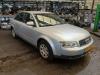 Audi A4 2.0 20V Épave (2001, Gris)