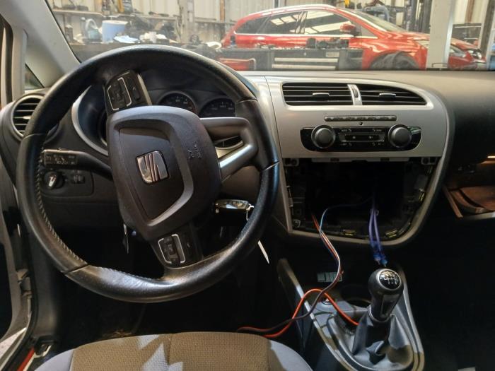 Seat Leon 1.4 TSI 16V Vehículo de desguace (2011, Blanco)
