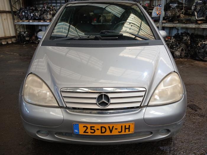 Mercedes A 1.9 A-190 Schrottauto (2000, Grau)