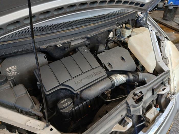 Mercedes A 1.9 A-190 Schrottauto (2000, Grau)
