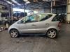 Mercedes A 1.9 A-190 Schrottauto (2000, Grau)