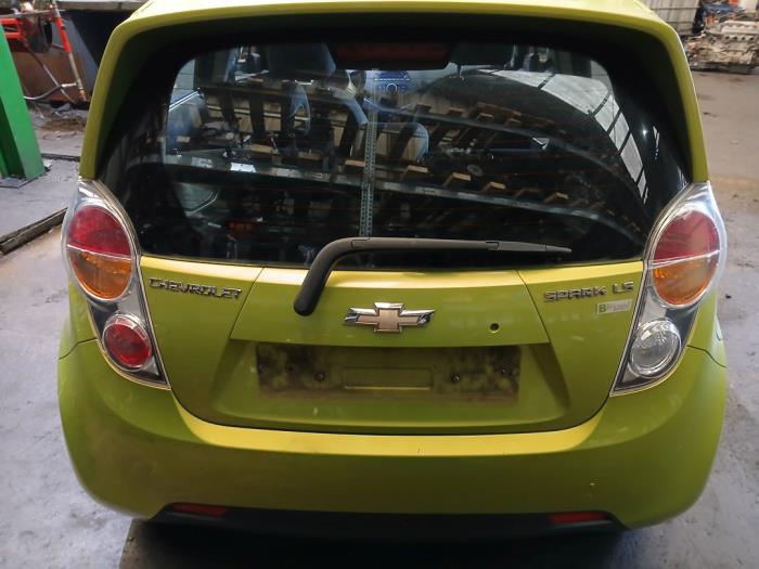 Chevrolet Spark 1.0 16V Bifuel Samochód złomowany (2011, Zielony)