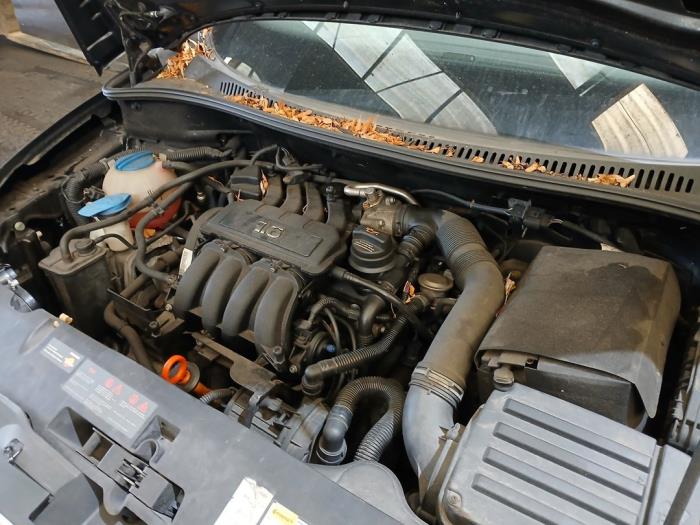 Seat Altea 1.6 Vehículo de desguace (2004, Negro)