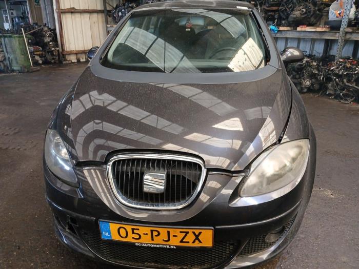Seat Altea 1.6 Vehículo de desguace (2004, Negro)