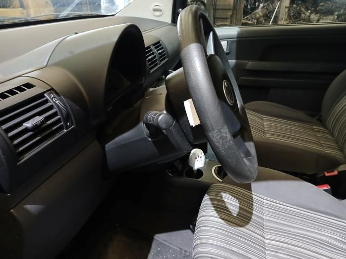 Volkswagen Fox 1.2 Schrottauto (2006, Schwarz)