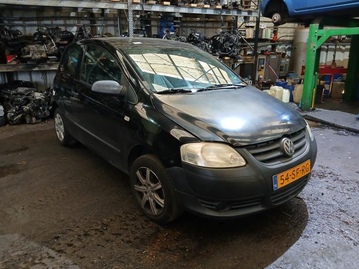 Volkswagen Fox 1.2 Schrottauto (2006, Schwarz)