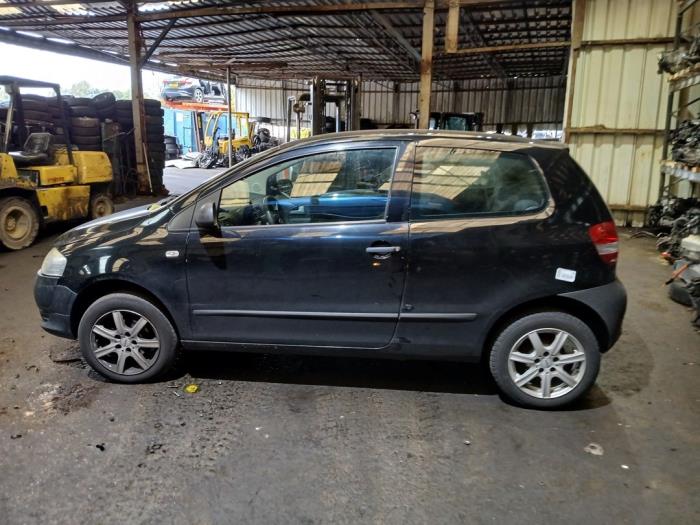 Volkswagen Fox 1.2 Schrottauto (2006, Schwarz)