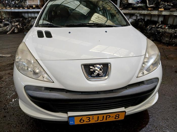 Peugeot 206+ 1.1 XR,XS Skrotfordon (2009, WIT)
