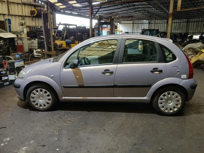 Citroen C3 1.4 Salvage vehicle (2002, Gray)