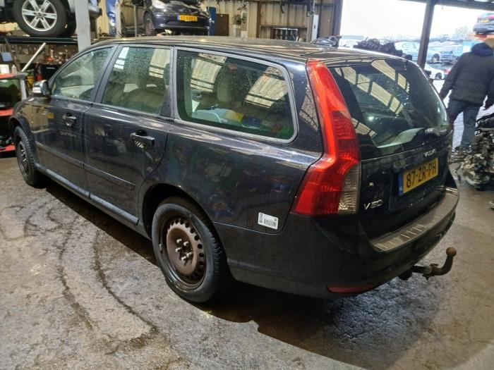 Volvo V50 1.8 16V Épave (2008, Noir)