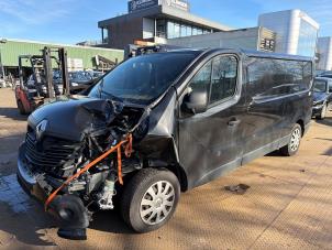 Renault Trafic 1.6 dCi Twin Turbo Vehículo de desguace (2017, Granito)