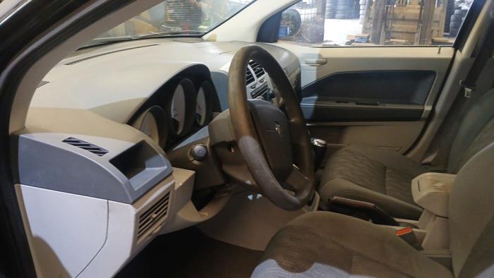 Dodge Caliber 1.8 16V Samochód złomowany (2007, Czarny)