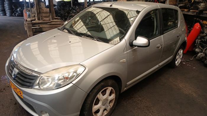 Dacia Sandero I 1.6  (Salvage)