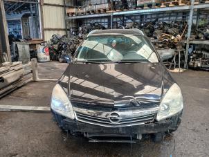 Opel Astra H SW 1.6 16V Twinport Vehículo de desguace (2007, Negro)