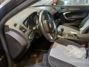 Opel Insignia Sports Tourer 1.8 16V Ecotec Vehículo de desguace (2010, Negro)