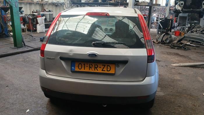 Ford Fiesta 5 1.3 Vehículo de desguace (2005, Gris)