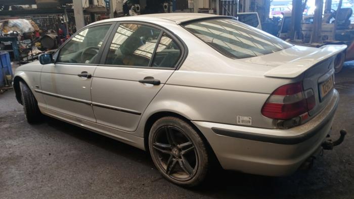 BMW 3 serie 318i Vehículo de desguace (1998, Gris)