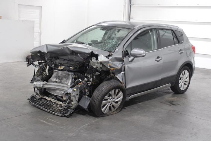 Suzuki Sx4 S Cross 1 0 Booster Jet Turbo 12v Salvage Vehicle 17 Gray