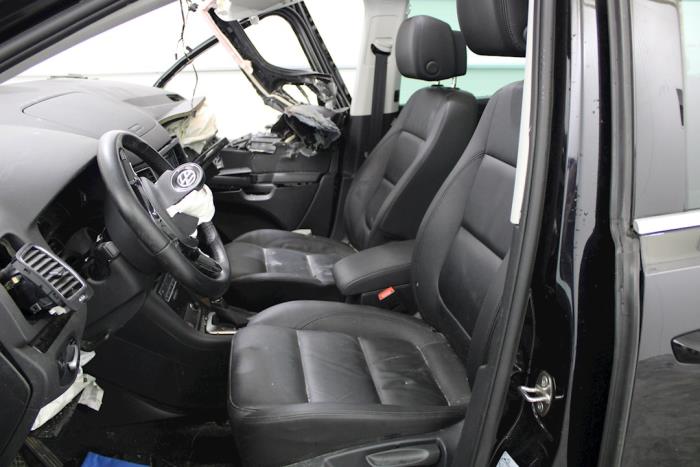 Volkswagen Sharan 2.0 TDI 16V Salvage vehicle (2018, Black)