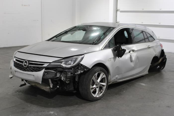 Opel Astra K Sports Tourer 1 6 Cdti 110 16v Salvage Year Of Construction 17 Colour Gray Proxyparts Com