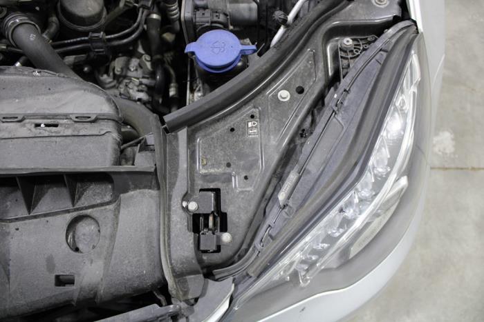 Mercedes E E-220 CDI 16V BlueEfficiency Vehículo de desguace (2015, Gris)