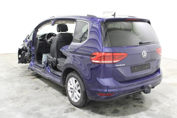 Volkswagen Touran 1.6 TDI SCR BlueMotion Technology Salvage vehicle (2019, Metallic, Purple)