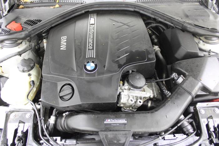 BMW 4 serie 435i xDrive 3.0 24V Samochód złomowany (2014, Szary)