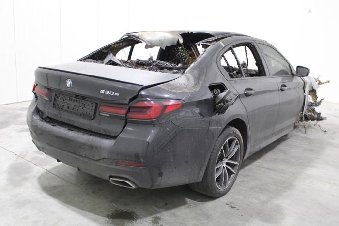 BMW 5 serie 530e iPerformance Salvage vehicle (2020, Black)
