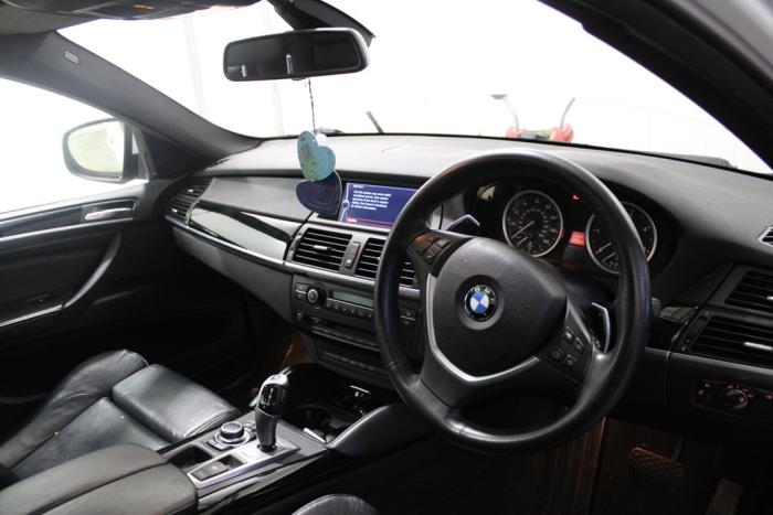 BMW X6 xDrive40d 3.0 24V Vehículo de desguace (2013, Blanco)