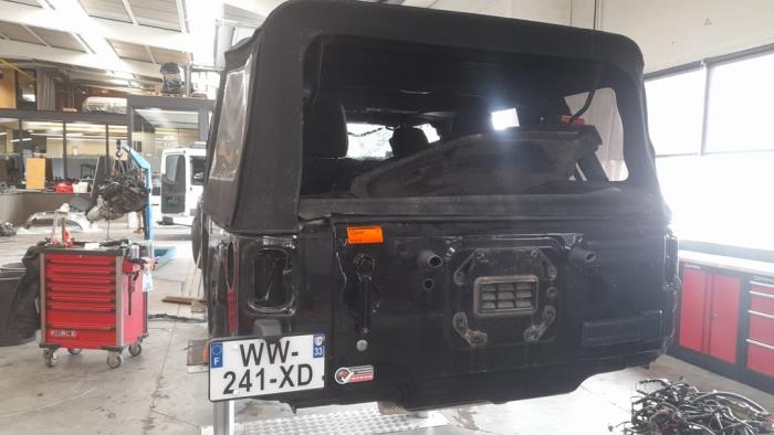 Jeep Wrangler 3.6 V6 24V Vehículo de desguace (2017, Negro)